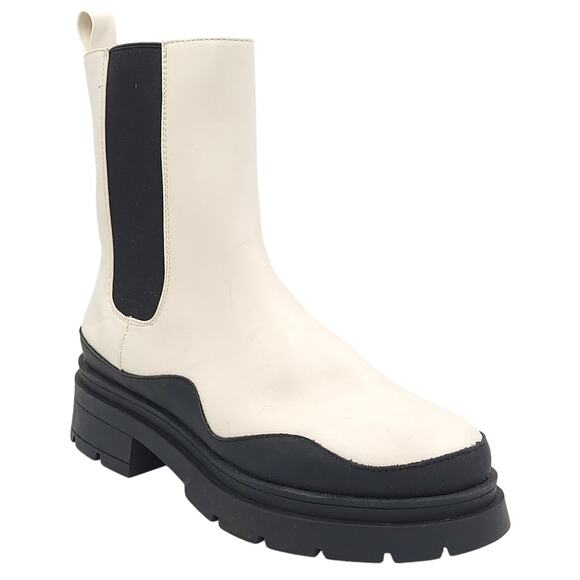 Wild Pair Shoes - Wild Pair Women Grayce Platform Chelsea Booties Size US 9.5M Ivory White
